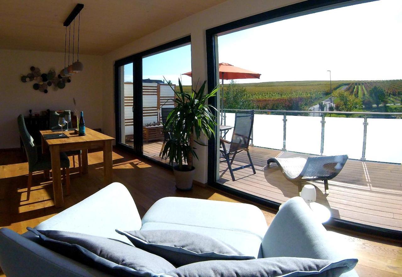 Gästehaus Casa Luna - Paradiesische Ferienwohnungen am Kaiserstuhl! Bischoffingen Exterior foto